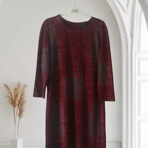 Elegant Burgundy Dress